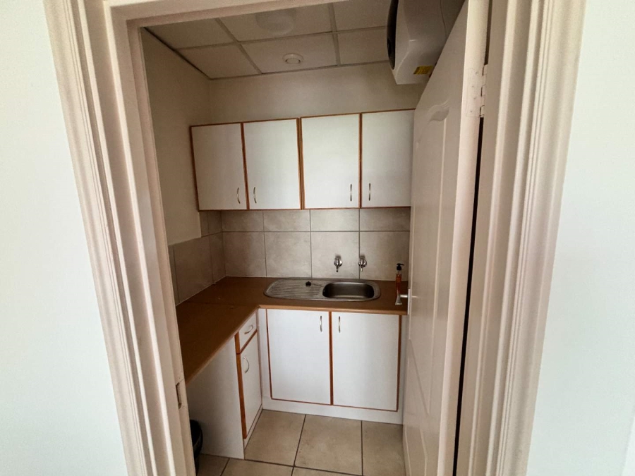 To Let commercial Property for Rent in Montague Gardens Western Cape